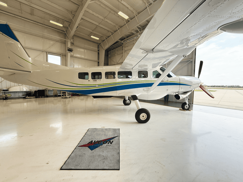 Cessna Caravan with Avcon single port